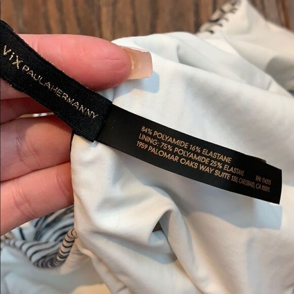 Vix Paulahermanny one piece bathing suit☀️ - Picture 7 of 8